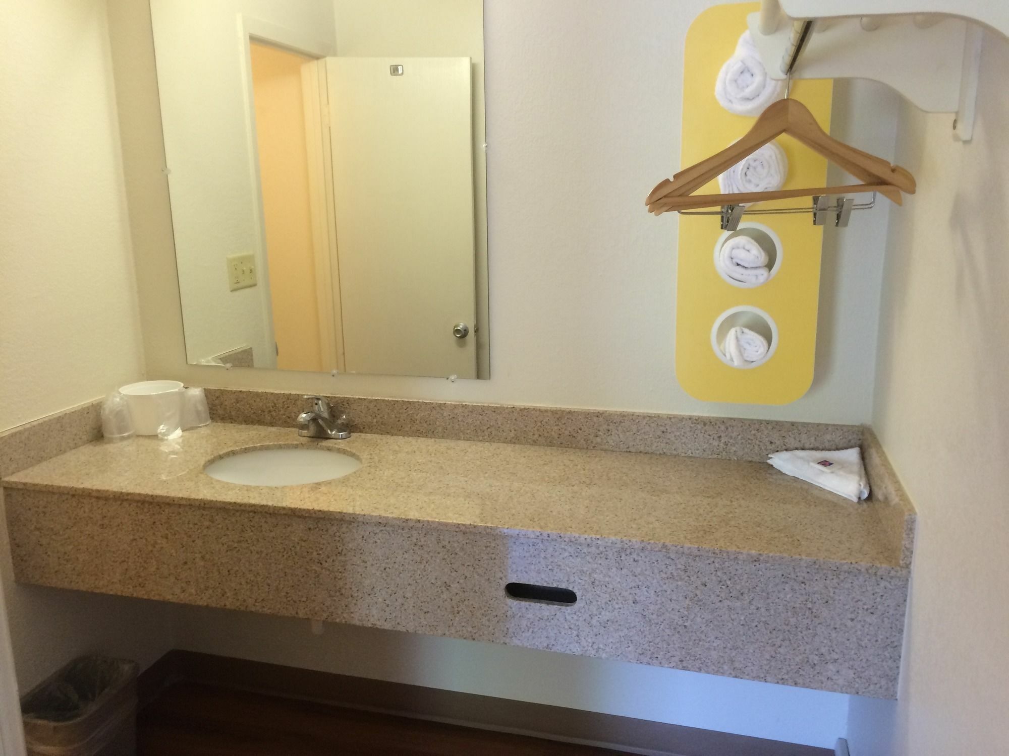 Motel 6-Mount Vernon, Il Eksteriør billede